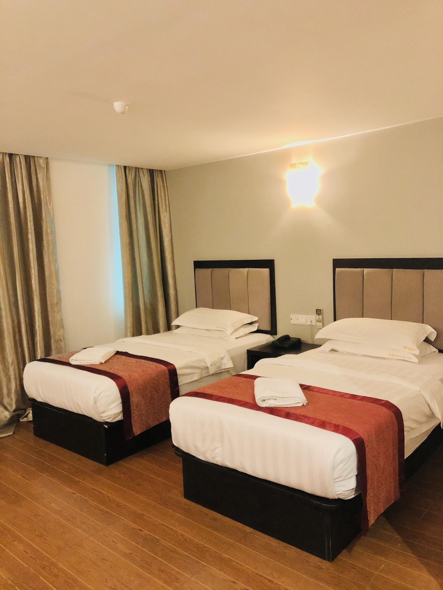 Kk Waterfront Hotel Kota Kinabalu Dış mekan fotoğraf