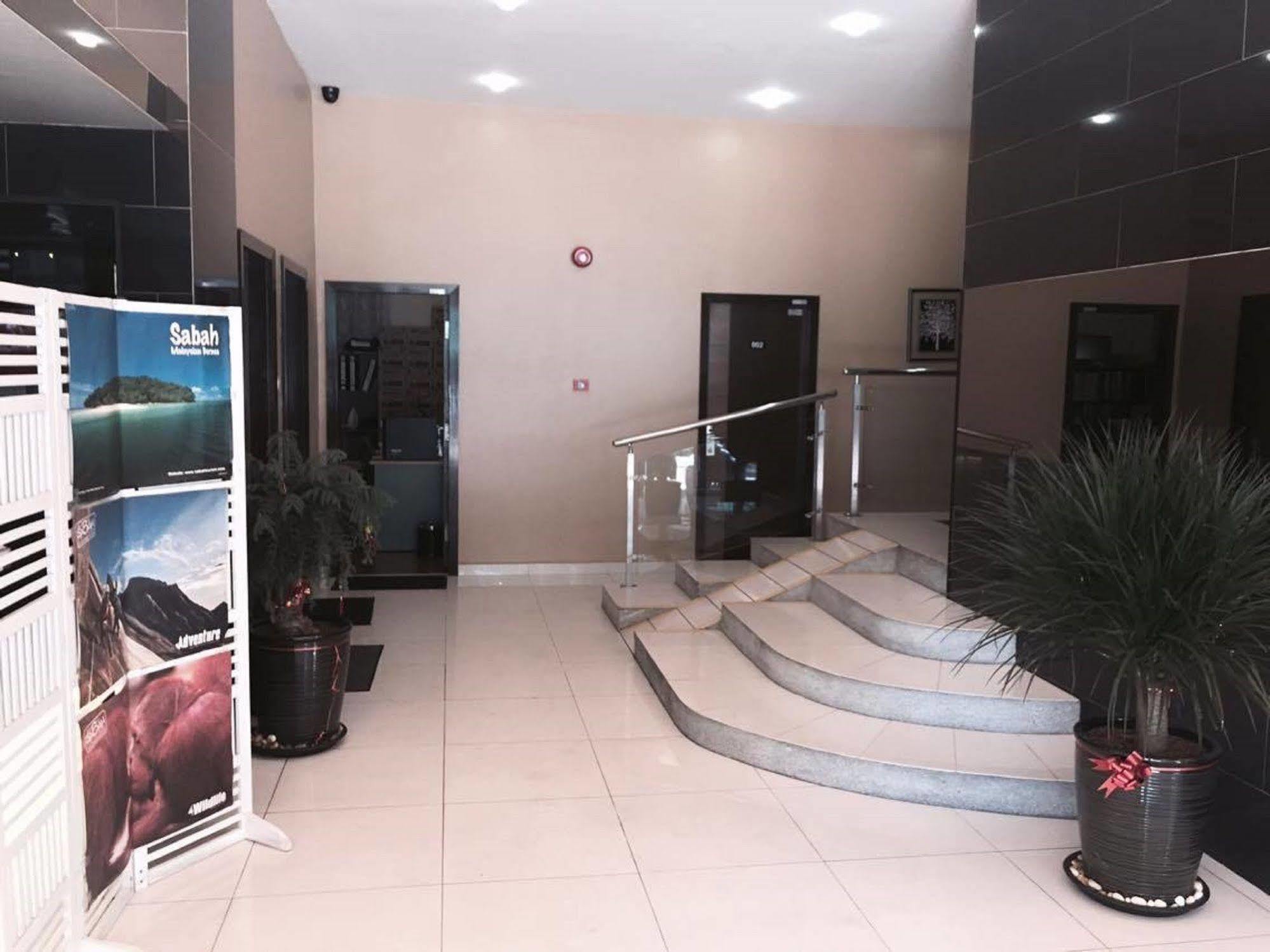 Kk Waterfront Hotel Kota Kinabalu Dış mekan fotoğraf